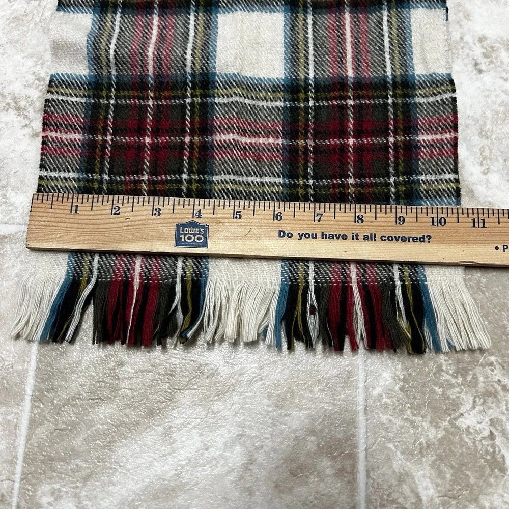 Peter MacArthur Scotland Gray Plaid Fringed 100% Pure Lambswool Scarf Vintage